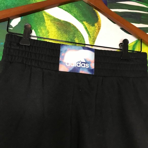 NWT $30 Adidas XS Zoe Saldana Black Pink Purple Relaxed Fit Workout Sweat Shorts - Picture 3 of 5
